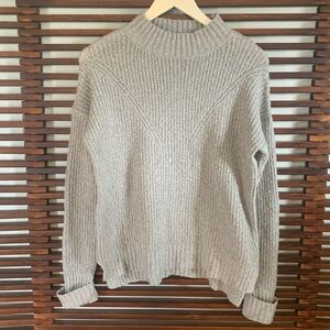 Olive & Oak sweater